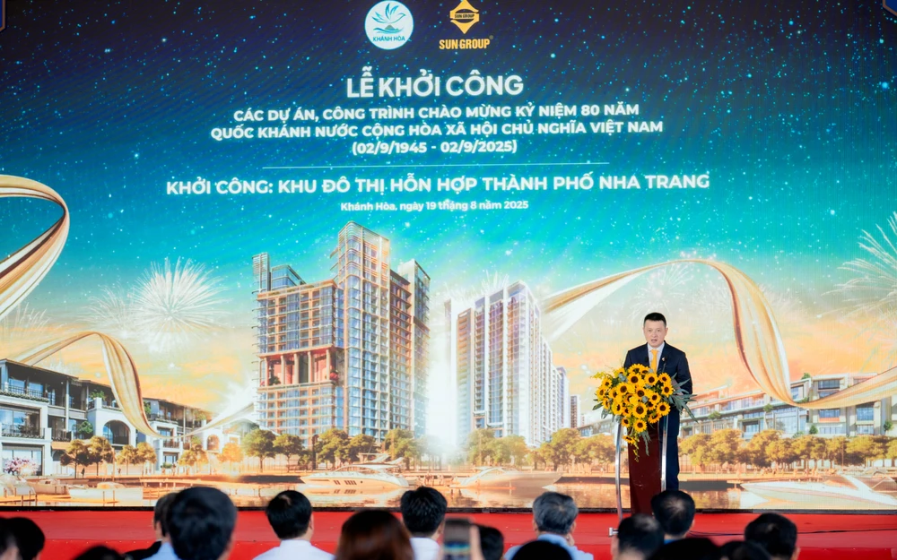 Ông Đặng Minh Trường, Chủ tịch HĐQT Tập đoàn Sun Group, phát biểu tại lễ khởi công.