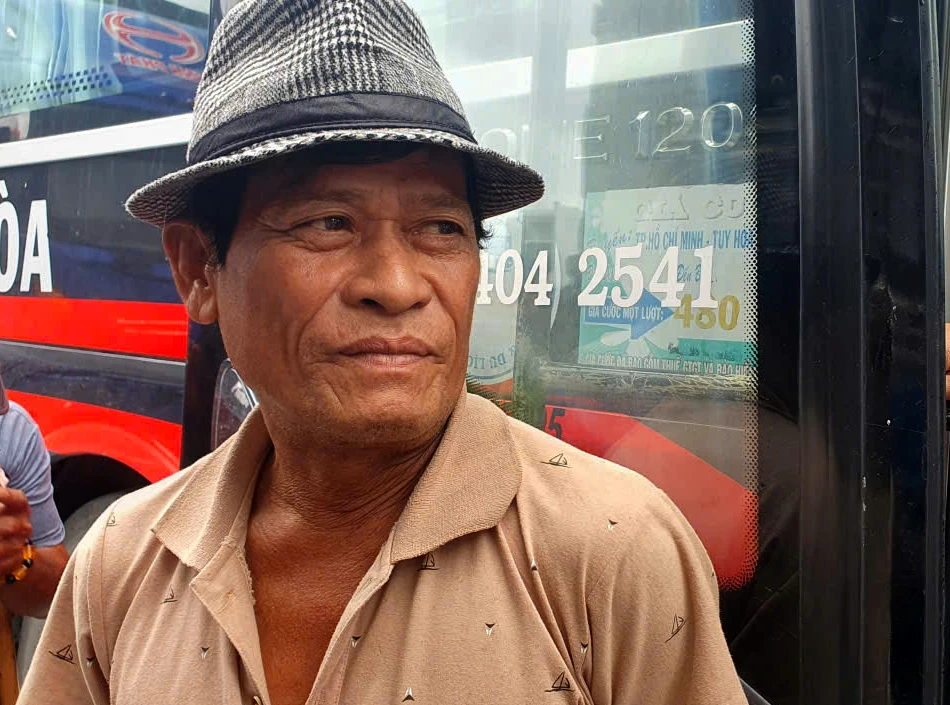 rốn lũ hòa thịnh.jpg