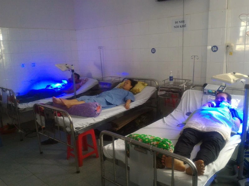 Ba bé đang được thực hiện Kanguroo tại BV Phụ Sản Cần Thơ (Ảnh BV cung cấp)