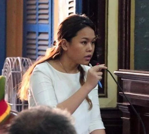 Bà Bích tại phiên toà sáng nay