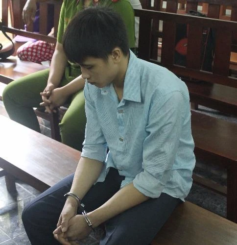 Bị cáo Thù tại phiên xử sáng nay