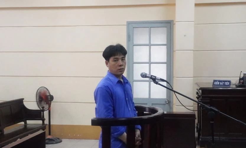 Đặng Văn Tuấn tại tòa