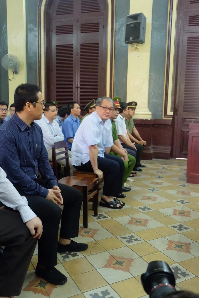 Vụ 9.000 tỉ: LS muốn đổi thẩm phán xử vụ 'con ruồi' ảnh 2