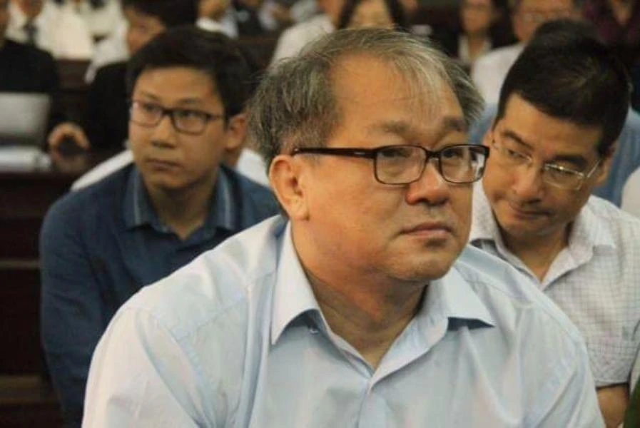 HĐXX gồm ba thẩm phán: Huỳnh Thanh Duyên, Phạm Trung Tuấn và Đặng Quốc Khởi (chủ tọa)