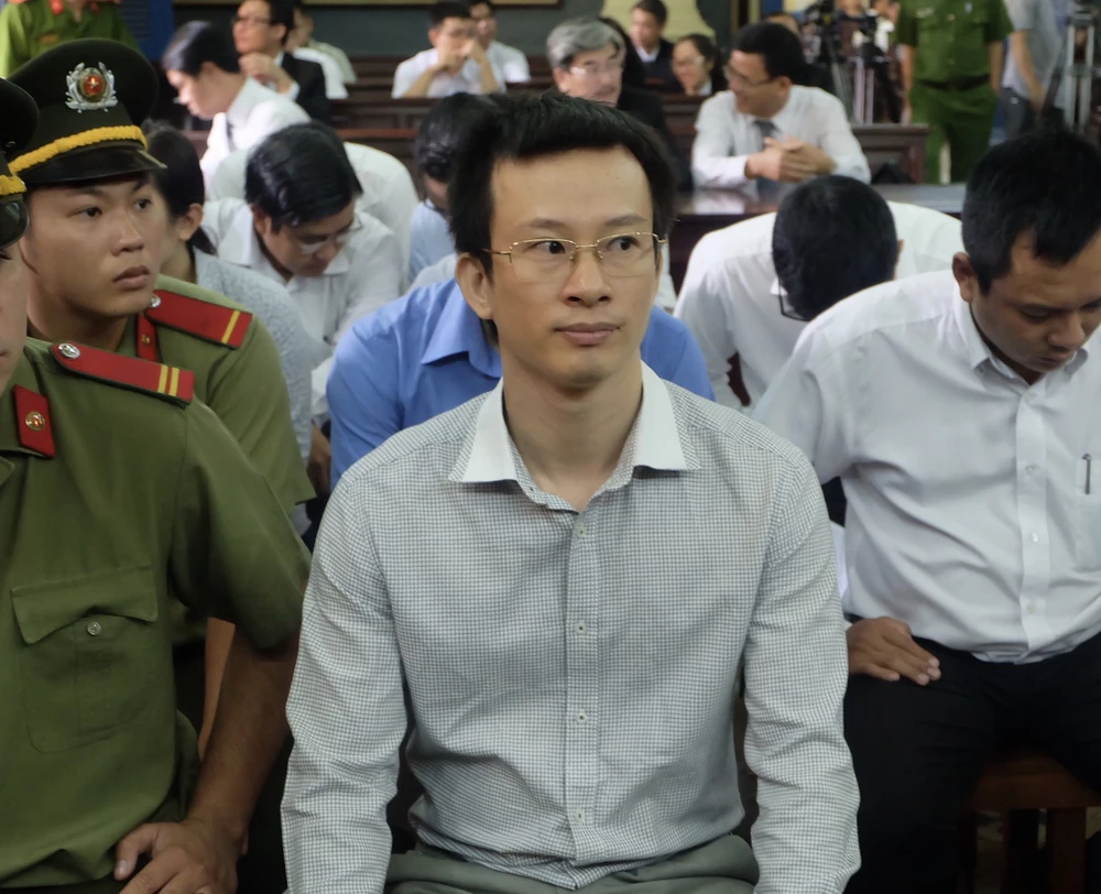 Phạm Công Danh cảm ơn luật sư đã giúp tìm ra sự thật ảnh 3 Phạm Công Danh cảm ơn luật sư đã giúp tìm ra sự thật ảnh 3