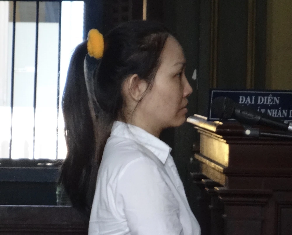 Làm rõ bị hại trong vụ phó giám đốc Nguyễn Kim lừa đảo ảnh 1