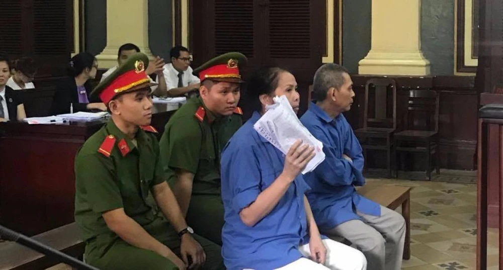 vợ chồng lừa đảo đại gia nhà đất