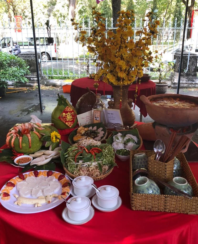 Nam thẩm phán, thư ký tòa trổ tài nấu ăn mừng ngày 8-3 ảnh 2