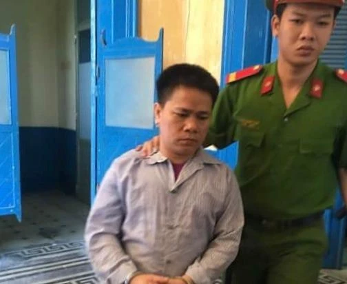 Người cha đánh chết bạn trai của con lãnh án chung thân