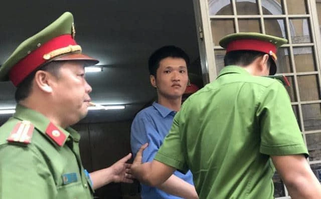 Tử hình kẻ ngáo đá nhìn vợ hóa ra... quỷ ảnh 1