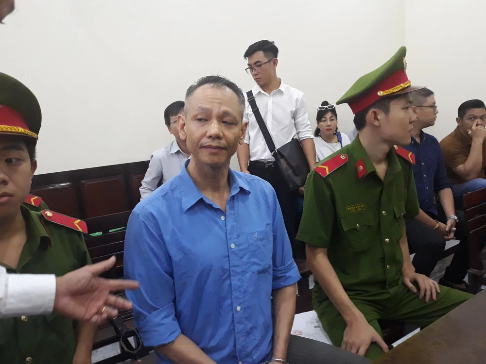 Anh rể 'hờ' bị phạt 9 tháng tù về tội hiếp dâm em vợ ảnh 1 Anh rể 'hờ' bị phạt 9 tháng tù về tội hiếp dâm em vợ ảnh 1