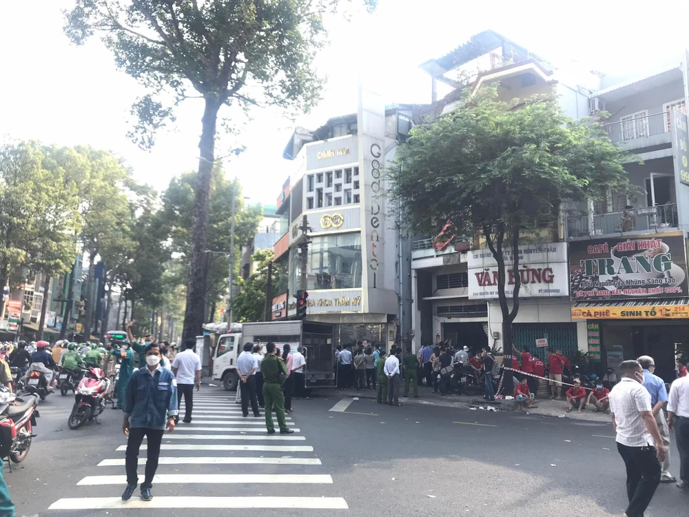 Căn nhà bị cưỡng chế không gắn biển hiệu kinh doanh nào. Ảnh: CTV