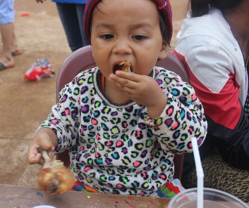 Người Sài Gòn mang Tết trung thu đến trẻ em vùng sâu