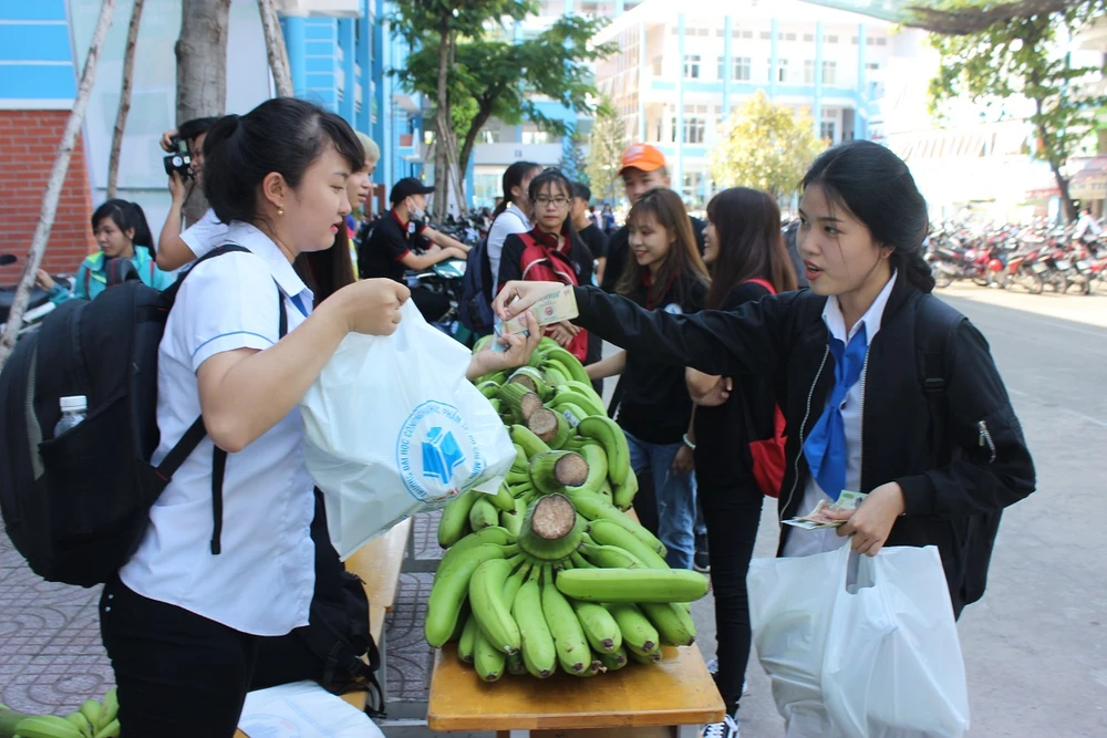 4.000 USD cho gói ý tưởng giải cứu nông sản ảnh 1