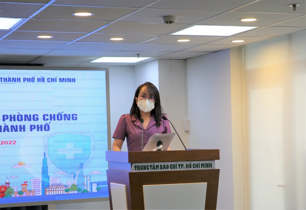 Bà Lê Thiện Quỳnh Như thông tin tại buổi họp báo. Ảnh: Đan Như