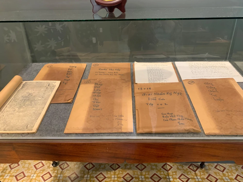 Nhà lưu niệm cụ Phan Châu Trinh lưu giữ những hiện vật quý giá về cuộc đời hoạt động của cụ. Ảnh: GIA NGHI