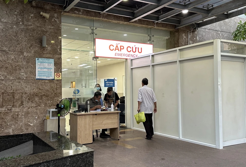 Bệnh viện ĐKQT Nam Sài Gòn, nơi bị kẻ gian mạo danh lừa hai phụ huynh bị lừa chuyển 100 triệu đồng. Ảnh: AN