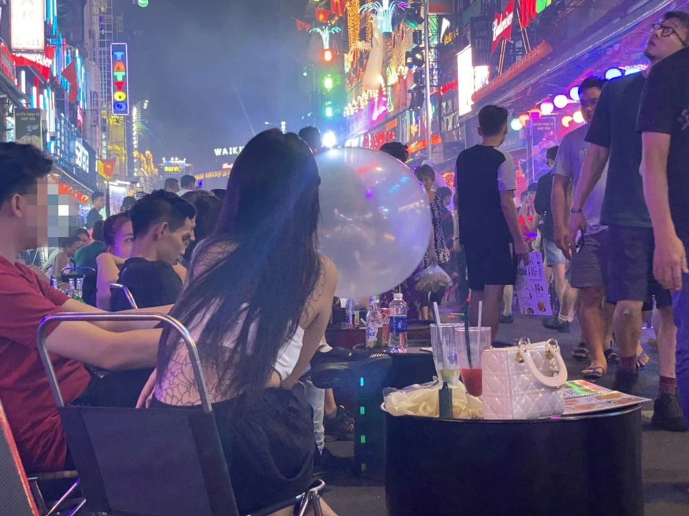 phố đêm Bùi Viện (62).jpg