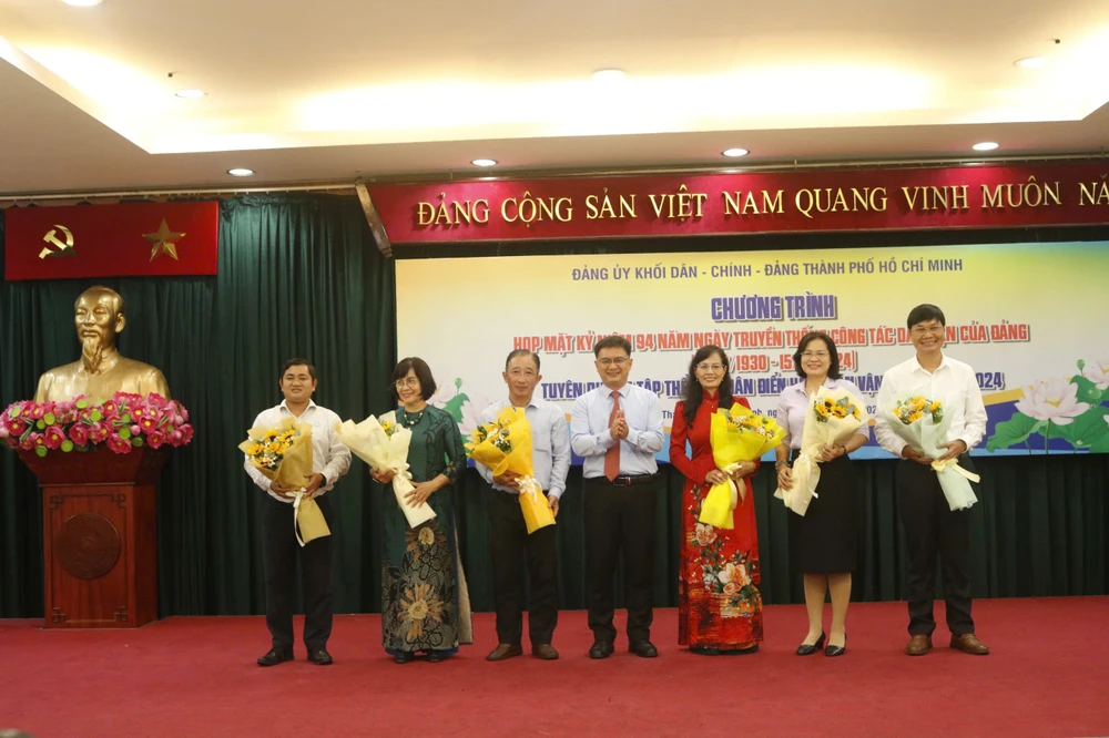 dân vận khéo (14).jpg