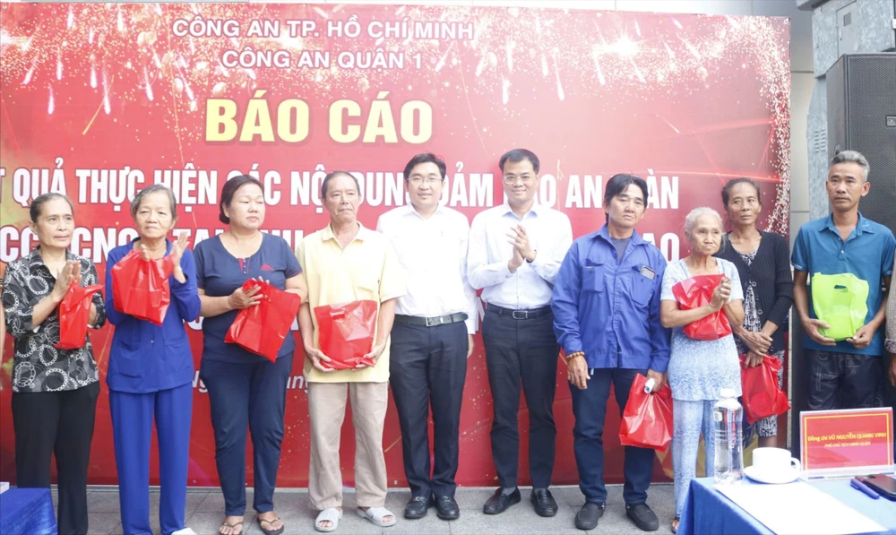 Chợ Gà-Gạo (3).jpg