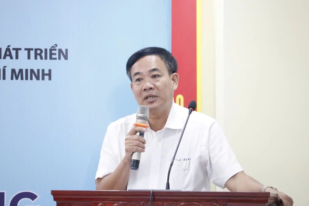 nền công vụ (1).jpg