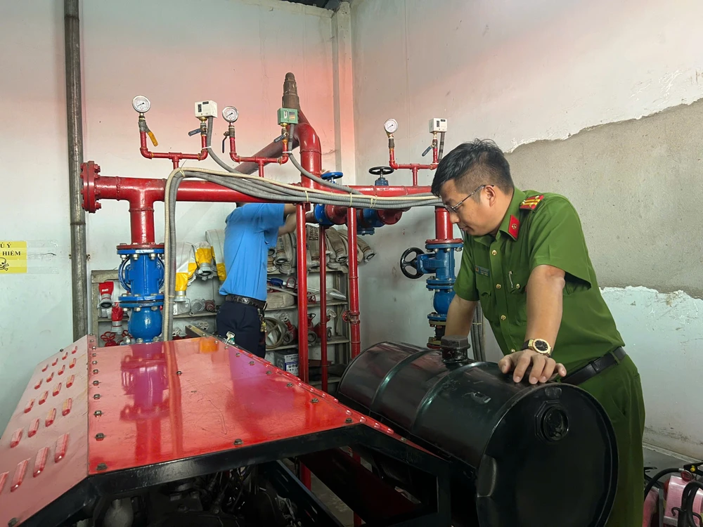 bến xe miền Tây (2).jpg