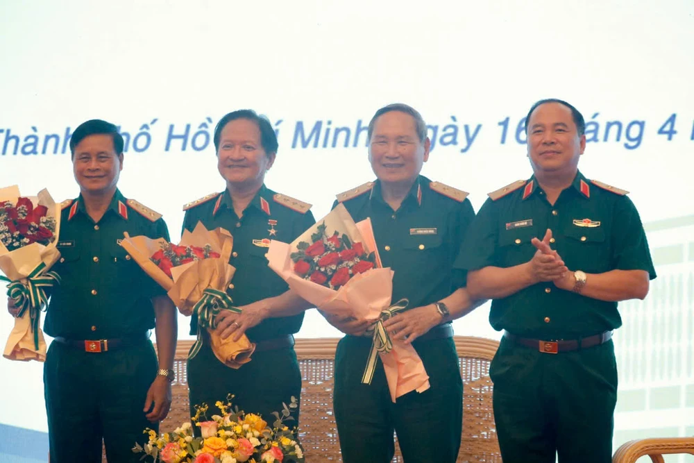 50 đại biểu (8).jpg