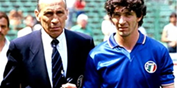 Paolo Rossi: Từ tội phạm trở thành người hùng nước Ý ảnh 2