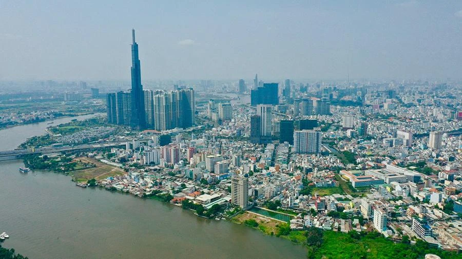 UBND TP.HCM sẽ cùng với lãnh đạo quận 1 tiếp xúc, mời gọi các tập đoàn lớn đến đầu tư. Ảnh: HOÀNG GIANG UBND TP.HCM sẽ cùng với lãnh đạo quận 1 tiếp xúc, mời gọi các tập đoàn lớn đến đầu tư. Ảnh: HOÀNG GIANG