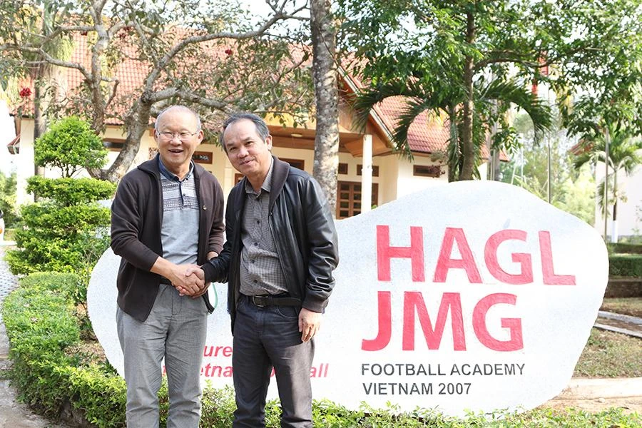 Nămnăm với bóng đáViệt Nam, HLV Park Hang-seo đã để lại nhiều dấu ấn và cả cái tình. Ảnh: CTV