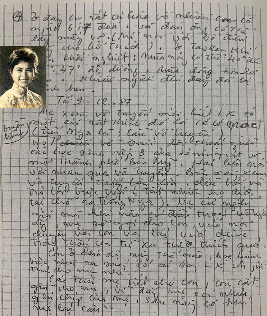 Nhà thơ Xuân Quỳnh và thủ bút của bà. (Ảnh tư liệu do gia đình cung cấp)