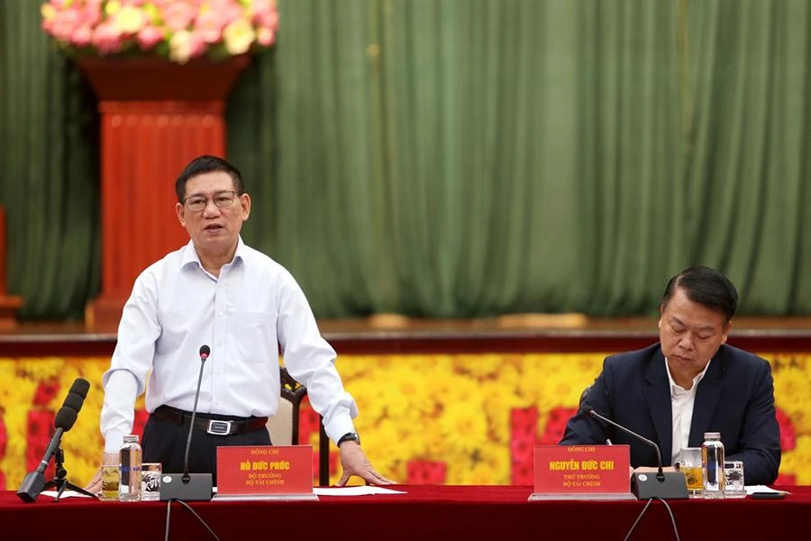 Bộ trưởng Hồ Đức Phớc đề nghị các DN tìm mọi giải pháp để trả nợ trái phiếu đúng hạn, tập trung cho hoạt động kinh doanh cốt lõi. Ảnh: Đ.MINH