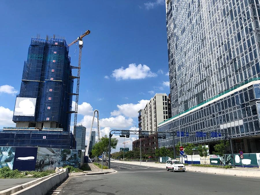 Việc thu thuế căn nhà thứ hai nếu chỉ áp dụng ở TP.HCM sẽ làm giảm sức hấp dẫn đầu tư cho thị trường này. Ảnh minh họa: Q.HUY