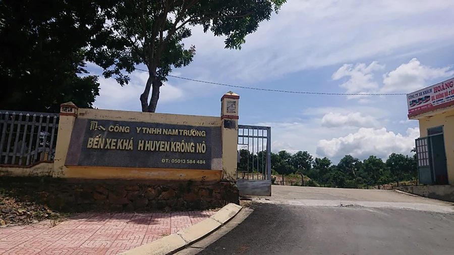 Bến xe khách huyện Krông Nô. Ảnh: VŨ LONG
