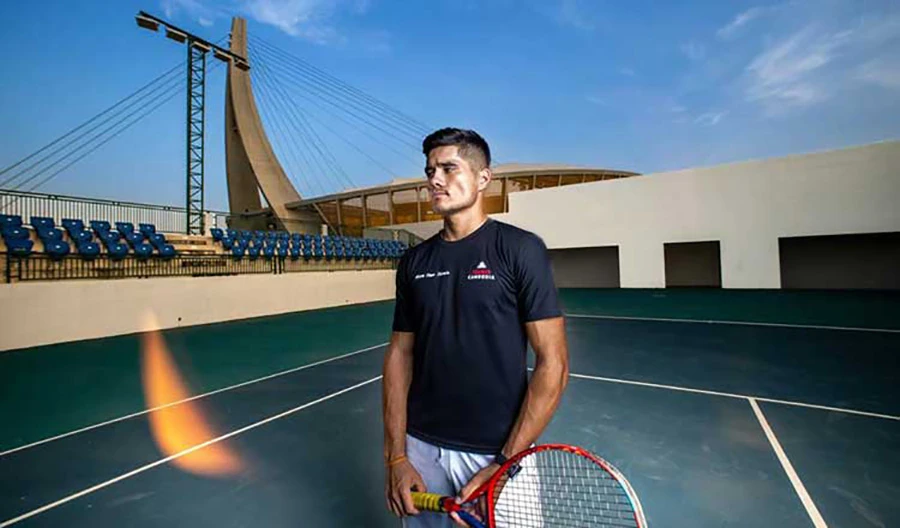 Timothy Tep đe dọa ngôi vua của Lý Hoàng Nam. Ảnh: KHMER TIMES