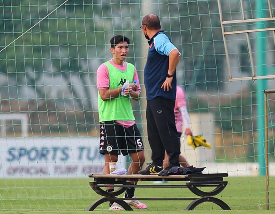 HLV Park Hang-seo có thể sẽ trở lại và cố vấn cho đội bóng mà học trò Đoàn Văn Hậu đang thi đấu. Ảnh: VIETNAM PLUS