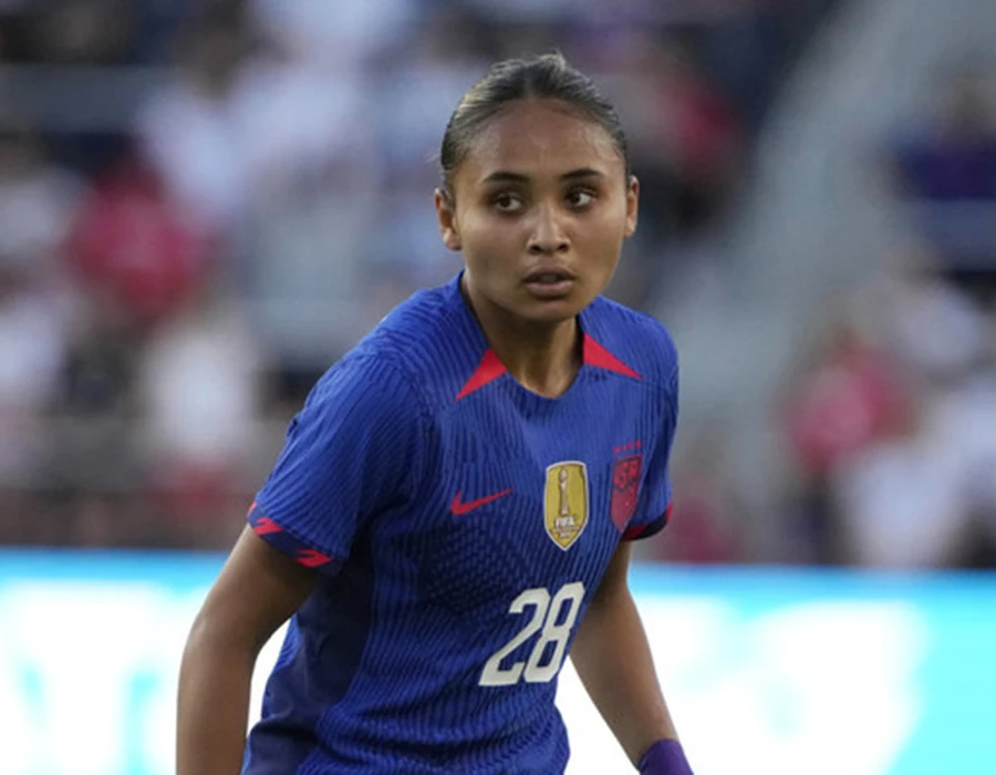 Tài năng trẻ của Mỹ Alyssa Thompson có mẹ là người Philippines và cha là người Peru. Ảnh: GETTY IMAGES