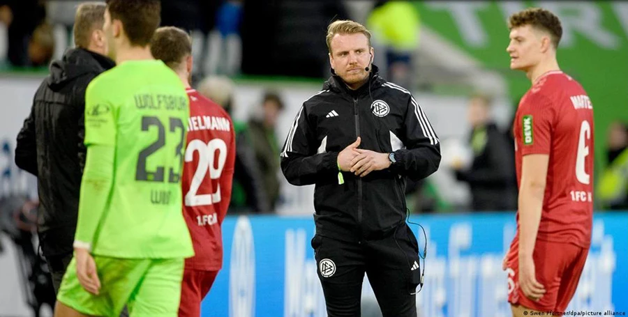 14_Bundesliga dua khangia lam trongtai_470.jpg