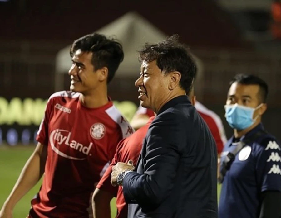 15_nangiai_BD HQ_Chung Hae-sung_380.jpg