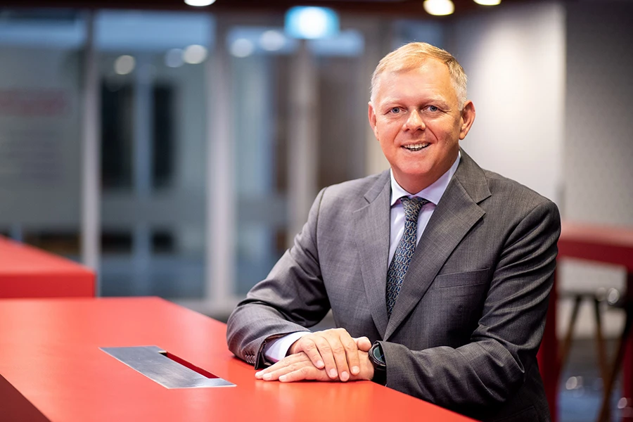 p3_Burkhard Schrage.jpg