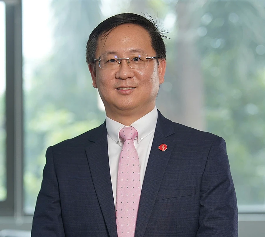 tiến sĩ justin matthew pang.jpg