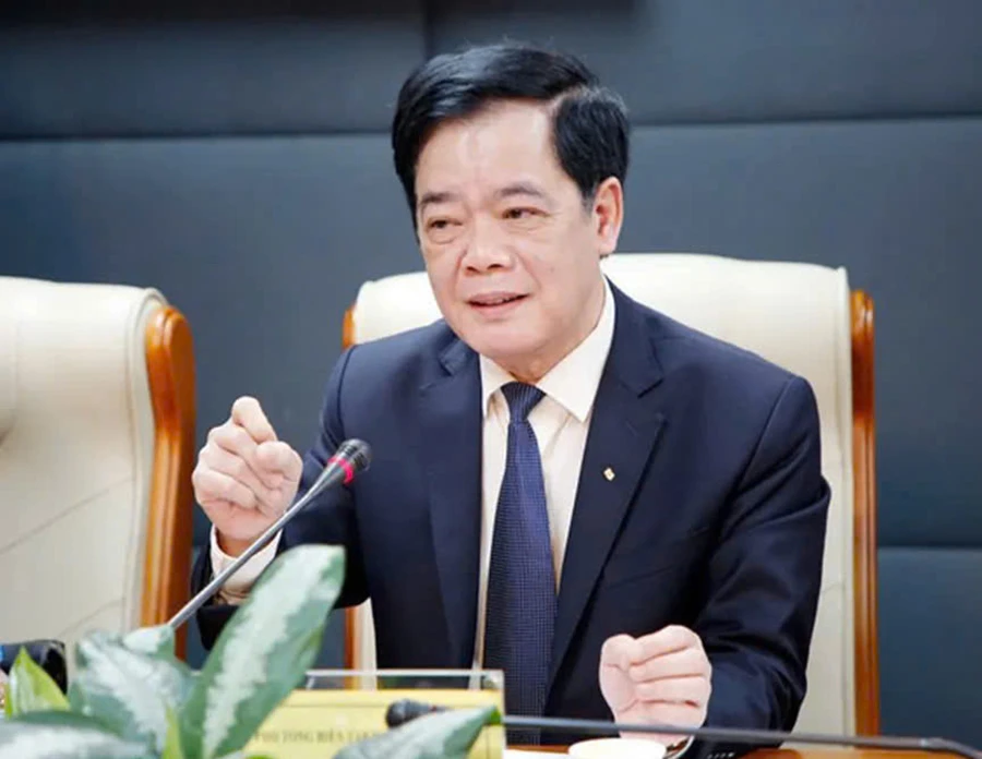 bai 3- TS Nhi Le.jpg