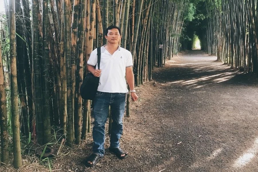 Ông Nguyễn Ánh Dương vui mừng sau khi tiếp tục thắng kiện tại phiên phúc thẩm. Ảnh: AD Ông Nguyễn Ánh Dương vui mừng sau khi tiếp tục thắng kiện tại phiên phúc thẩm. Ảnh: AD