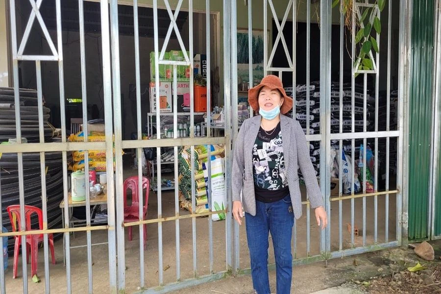 Người dân bất ngờ vì gia đình bị đưa vào diện hộ nghèo. Ảnh: AL