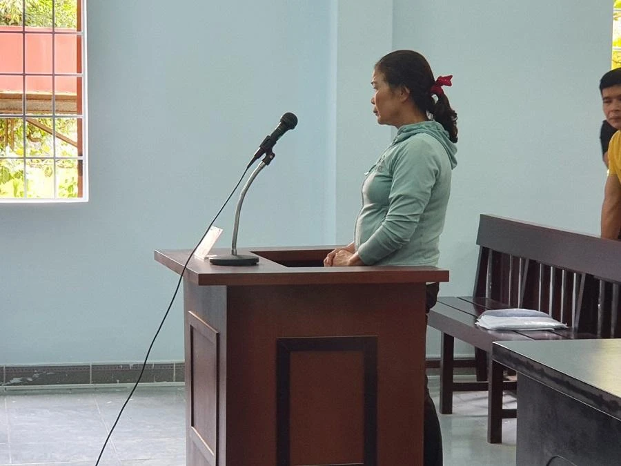 Bị cáo Xuân tại toà. Ảnh HT