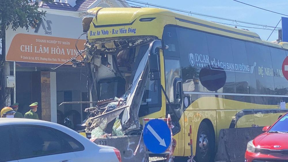 Nguyên nhân vụ tai nạn đang được điều tra. Ảnh TQ