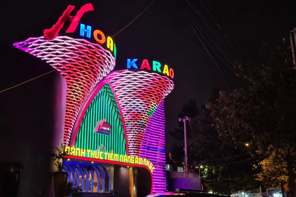 Karaoke tại Bình Dương được hoạt động trở lại ảnh 1 Karaoke tại Bình Dương được hoạt động trở lại ảnh 1