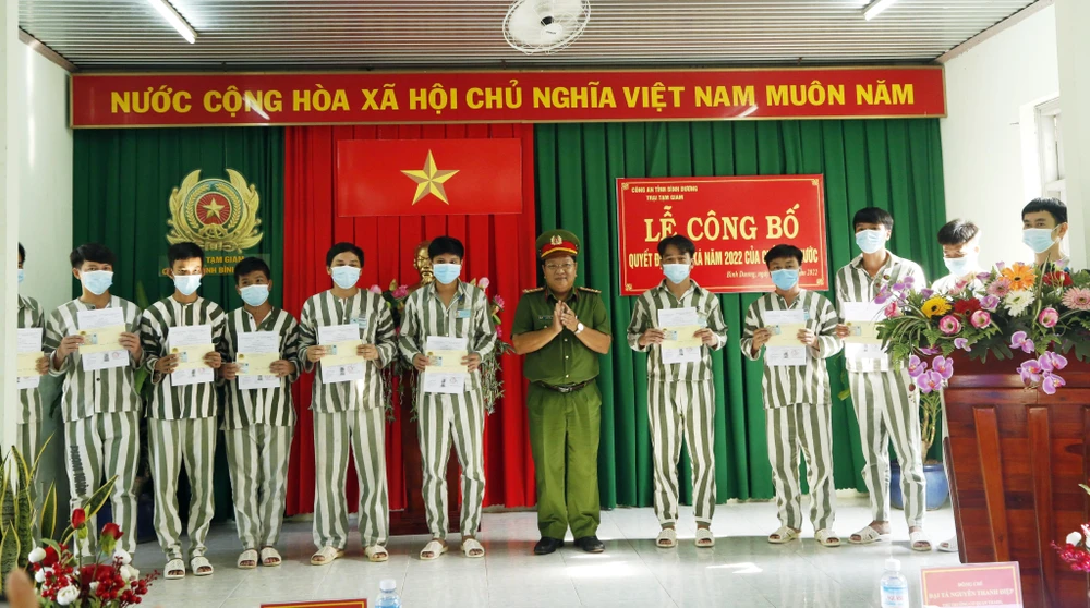 Toàn tỉnh có 25 phạm nhân được đặc xá. Ảnh: LÊ ÁNH