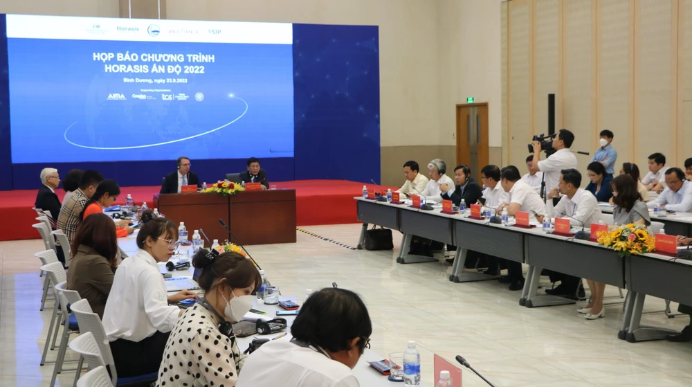 Buổi họp báo thông tin về Diễn đàn Hợp tác kinh tế Horasis Ấn Độ 2022. Ảnh: LÊ ÁNH