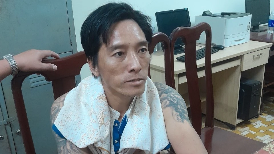 Toàn bị bắt sau 1 giờ gây án. Ảnh: DH